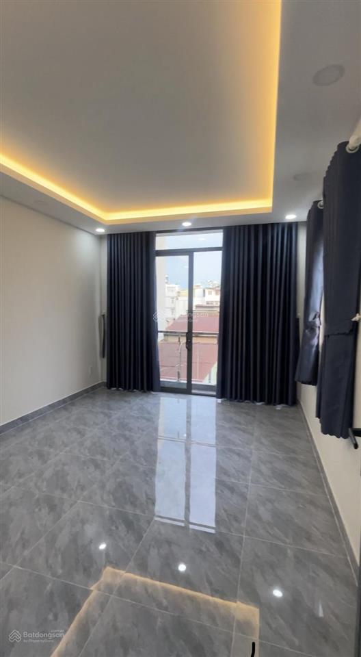 Nhà nc mới 100% ngay nguyễn kiệm 4pn hẻm xe hơi gần phan đăng lưu hoàng minh giám sân bay tsn