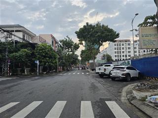 Lô đất mặt tiền chính hữu  sơn trà đà nẵng  diện tích lớn  ngang 19m  sát biển mỹ khê