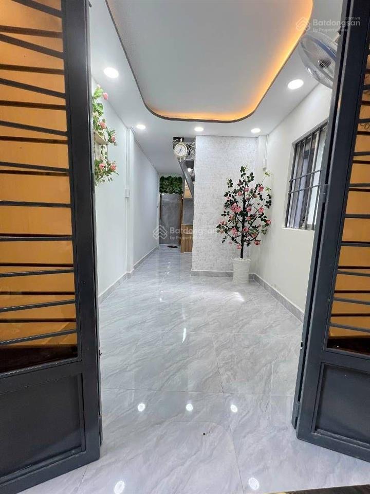 Nhà mới, đẹp, tạ quang bửu, cao lỗ, gần siêu thị parc mall q8, 3 tầng, dtsd 48m2, 4pn, nhà mới