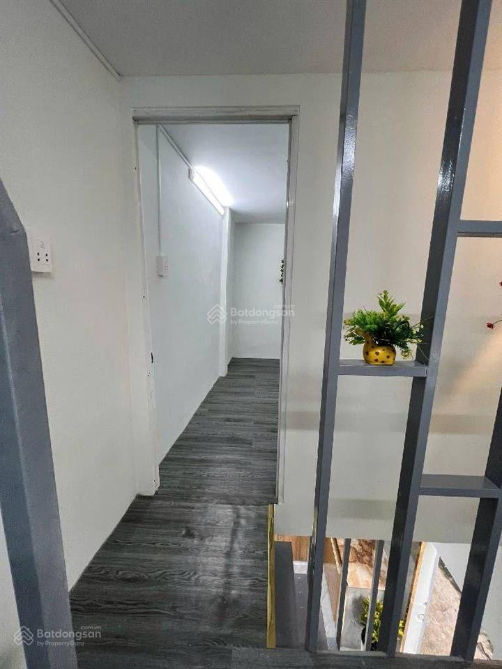 Nhà mới, đẹp, tạ quang bửu, cao lỗ, gần siêu thị parc mall q8, 3 tầng, dtsd 48m2, 4pn, nhà mới