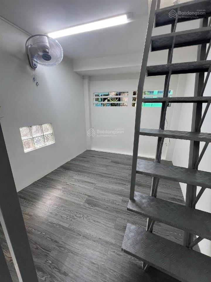 Nhà mới, đẹp, tạ quang bửu, cao lỗ, gần siêu thị parc mall q8, 3 tầng, dtsd 48m2, 4pn, nhà mới