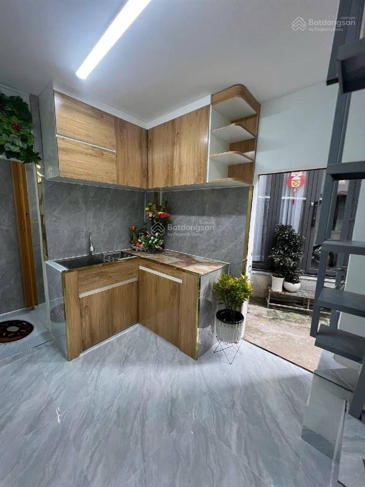 Nhà mới, đẹp, tạ quang bửu, cao lỗ, gần siêu thị parc mall q8, 3 tầng, dtsd 48m2, 4pn, nhà mới