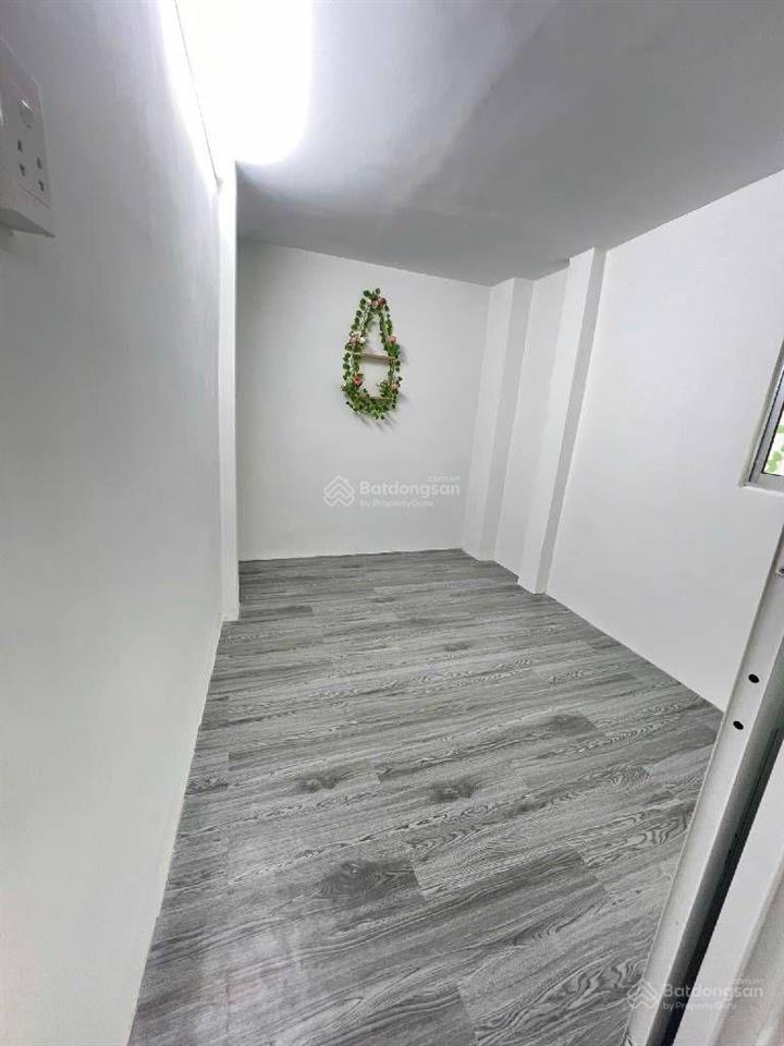 Nhà mới, đẹp, tạ quang bửu, cao lỗ, gần siêu thị parc mall q8, 3 tầng, dtsd 48m2, 4pn, nhà mới