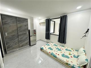 Chính chủ cho thuê phòng thang máy full nội thất free phí dịch vụ trần hữu trang phú nhuận