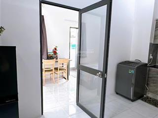 Chính chủ cho thuê căn hộ ban công  full nội thất  free dịch vụ tại điện biên phủ, bình thạnh