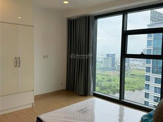 Cho thuê 2pn full nội thất, tầng cao  căn hiếm view trực diện thủ thiêm, quận 1.  0788 587 ***
