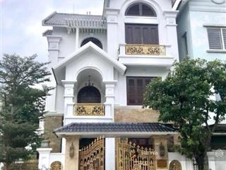 Biệt thự lô góc  vinhomes riverside  180m2 x 4t nguyệt quế 25  3 mặt thoáng  giá 59.5 tỷ (tl)