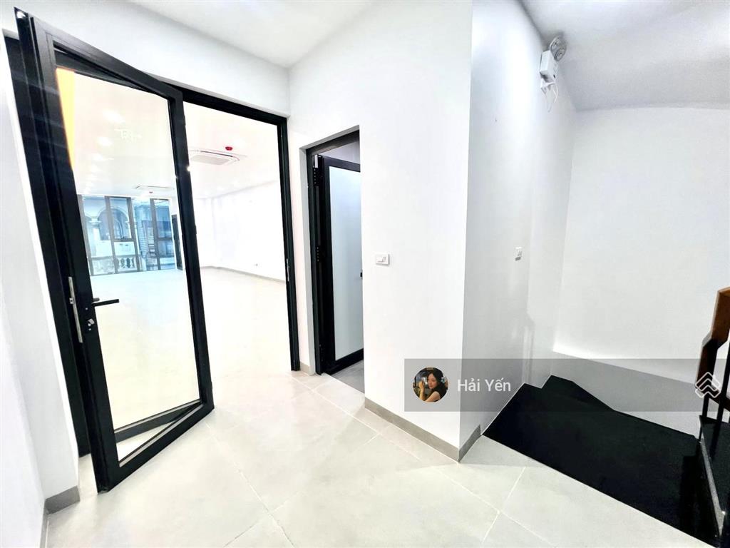Nguyễn khang  cầu giấy  toà vp 75m2 x 9 tầng  oto tránh  vừa ở vừa cho thuê  giá 34.5 tỷ (tl)