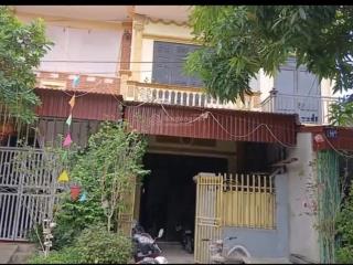 Bán nhanh nhà 2 tầng ninh nhất. mặt 4m dt 80m2 hướng đông nam. đường 7m hè 3m, ngay trung tâm tp