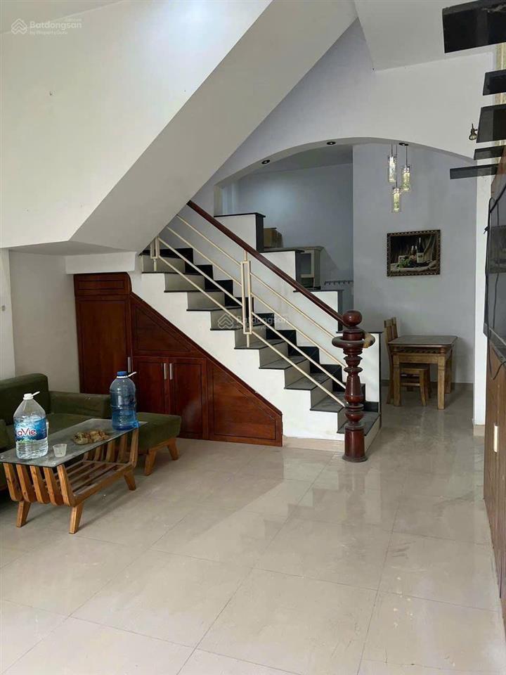 Hiếm có khó tìm giá chỉ 10,8 tỷ căn góc đẹp khu bàu cát kết cấu cứng 4 tầng