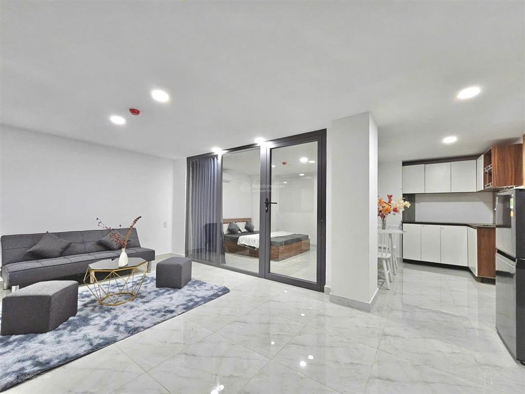 11,5 tỷ tllời ngay 500 triệu  chdv vip cộng hoà  ngang hiếm 8m 3 lầu full nội thất hđt 40 triệu