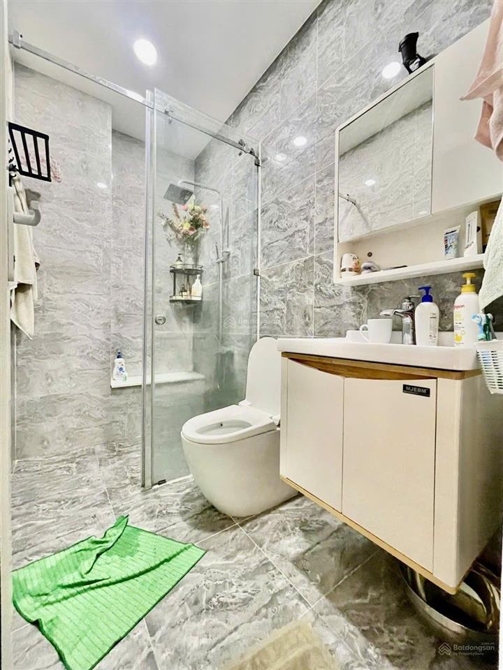 Cơ hội vàng  chỉ 11 tỷ  ngang hiếm nhất 6m  khu sân bay  hxh 6m 2 lầu ở ngay  giá tốt mua ngay