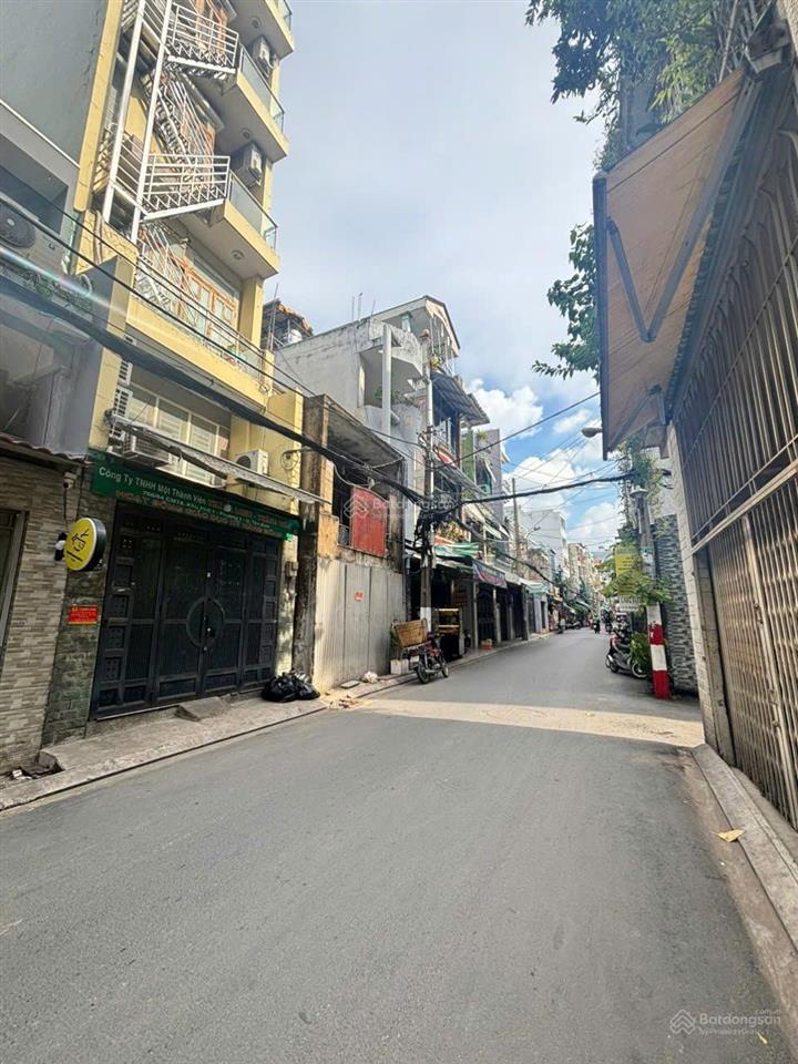 Cơ hội vàng  chỉ 11 tỷ  ngang hiếm nhất 6m  khu sân bay  hxh 6m 2 lầu ở ngay  giá tốt mua ngay