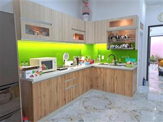 Giá tốt! bán nhà nguyễn kiệm, p. 3, q. phú nhuận nở hậu dtcn 83,4m2 3 tầng + st. giá chỉ 9 tỷ tl