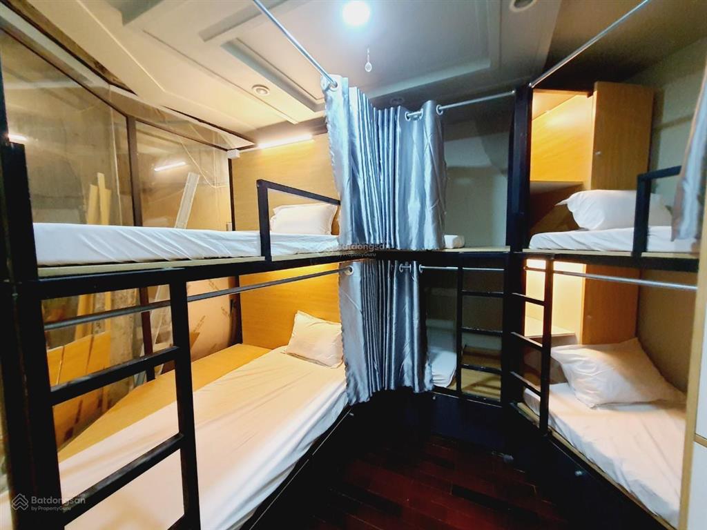 Giường ktx cao cấp trọn gói giữa trung tâm quận 3