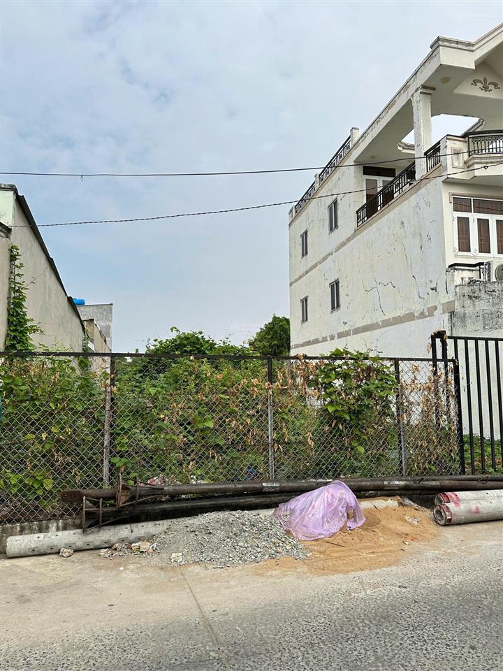 Giá nhỉnh 5 tỷ bán lô đất full thổ dt 10 x 18 le văn lương  nhà bè đường nhựa 6m kdc hiện hữu