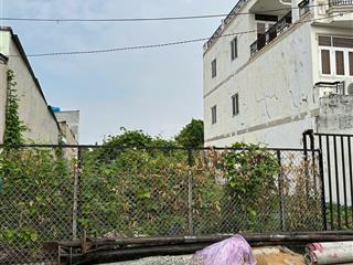 Giá nhỉnh 5 tỷ bán lô đất full thổ dt 10 x 18 le văn lương  nhà bè đường nhựa 6m kdc hiện hữu