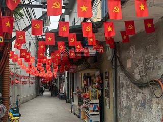 Bán nhà ngõ thịnh hào nơi chủ cũ làm nail lúc nào cũng đông khách vì vị trí quá đẹp!