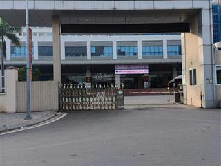 Bán nhà 4 tầng mới xây  gần chợ làng bầu cạnh trường thcsgần viện nhiệt đớicách kcn btl 1km.