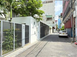 Bán nhà 3 tầng thôn đại đồngđại mạchđường thôngô tôcạnh đường dẫn chân cầu thượng cát