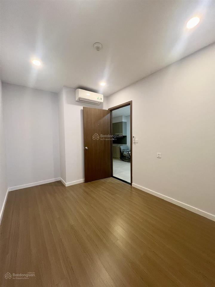 Bán nhanh căn 2pn, 1wc river panorama  đã nhận sổ hồng  tầng cao view sông quận 1  sẵn hđ thuê