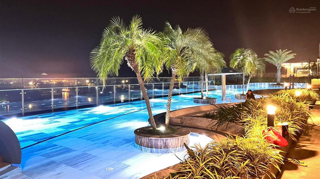 Bán nhanh căn 2pn, 1wc river panorama  đã nhận sổ hồng  tầng cao view sông quận 1  sẵn hđ thuê