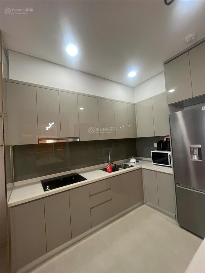 Chính chủ bán river panorama quận 7 đã nhận sổ hồng, 65m2, 2pn, 2wccác phòng có cửa sổ, hỗ trợ vay