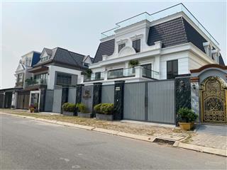 Bán lô đất mặt tiền đường võ văn vân 114m2, giá 4,5 tỷ công chứng sang tên