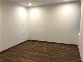 Goldmark city  cho thuê căn 3pn2vs dt 83m2