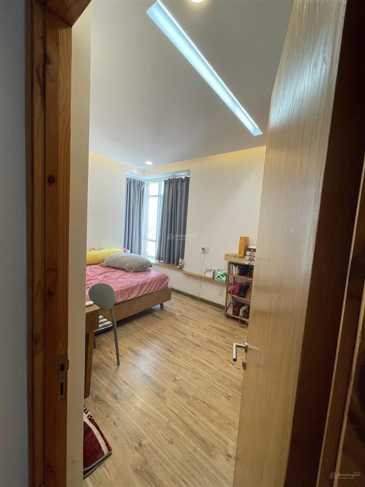 Cho thuê căn hộ chung cư ngọc phương nam 3 phòng ngủ 2 nhà vệ sinh 120m2 có đầy đủ nội thất giá 14t