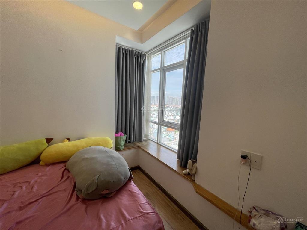 Cho thuê căn hộ chung cư ngọc phương nam 3 phòng ngủ 2 nhà vệ sinh 120m2 có đầy đủ nội thất giá 14t