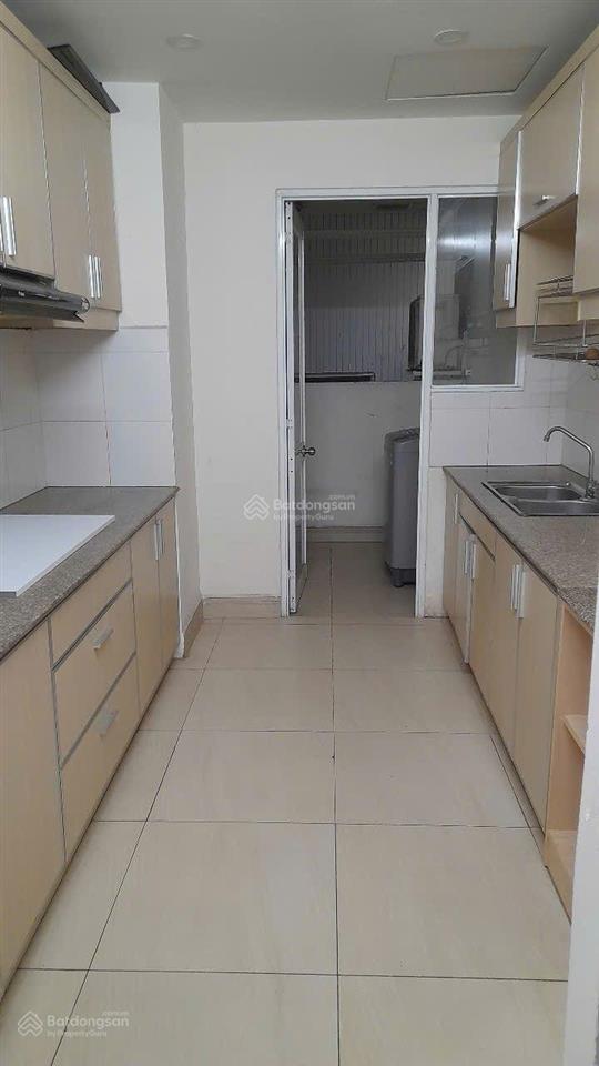 Cho thuê căn hộ chung cư ngọc phương nam 3 phòng ngủ 2 nhà vệ sinh 118m2 giá 13 triệu nhà trống nhé