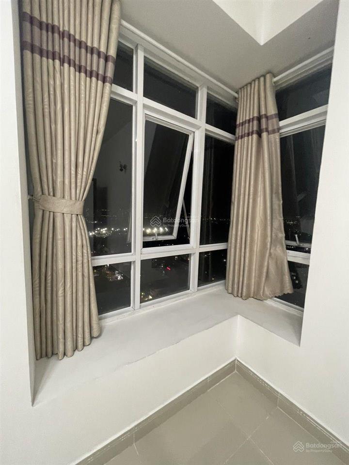 Bán chung cư ngọc phương nam 3 phòng ngủ 2 nhà vệ sinh rộng 118m2 giá rất tốt chỉ có 40 triệu/1m2