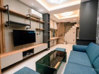 Nhà đủ nội thất. bán nhà huỳnh tịnh của 5 tầng, 6pn, 4wc 9.5 tỷ. chỉ sách vali vào ở.
