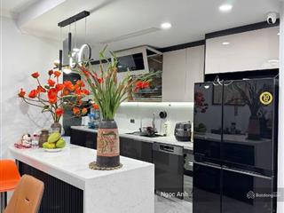 Siêu phẩm new skyline  văn quán căn góc 3 ngủ view hồ đẹp full nội thất dt 136m2 chỉ 12,1 tỷ
