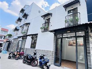 Bán nhà q8 nhỏ xinh ngang khủng 11m mặt tiền nội bộ 8m hưng phú ô tô đỗ cửa giá 2.95 tỷ  094975733