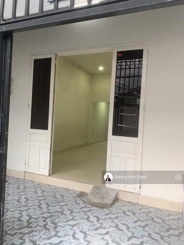 3,2 tỷ trệt+lửng,hxhcách bx miền đông 150mmetro 350mbv ung bướu 1,5km...đang cho thuê 4/tháng