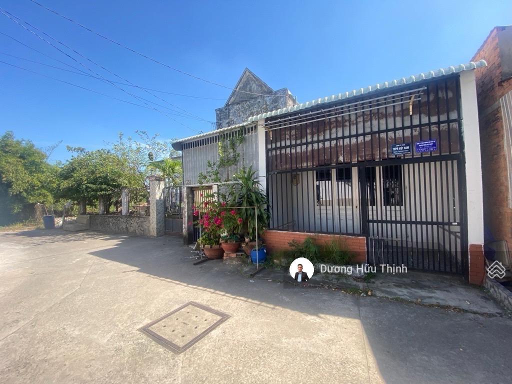 3,2 tỷ trệt+lửng,hxhcách bx miền đông 150mmetro 350mbv ung bướu 1,5km...đang cho thuê 4/tháng