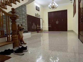Nhỉnh 18 tỷ sở hữu ngay vị trí vàng lô góc 3 thoáng  phân lô vỉa hè  ô tô tránh  view công viên
