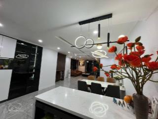 Bán căn hộ 3 ngủ toà new skyline nguyễn khuyến văn quán view hồ xem pháo hoa