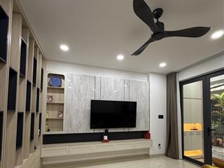 Vip  lô gốc thoáng mát  xe hơi ngủ trong nhà  3 tầng nguyễn đình chiểu 63m2  15.5tỷ.