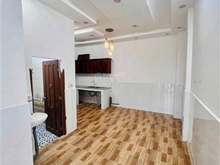 Trung tâm quận 10  3t/180m2  lô góc hai mặt hẻm khai thác ngay dòng tiền 360tr/năm  8.6 tỷ tl