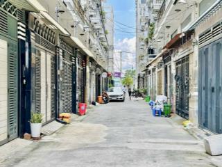 Nhà 1 trục mt nguyễn văn dung  p. 6  có thang máy  trung tâm hành chính  8tỷ99