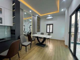 Bán nhà Khương Trung, 50m ra Phố chính, 15m ra ô tô, 54m2 giá 8 tỷ