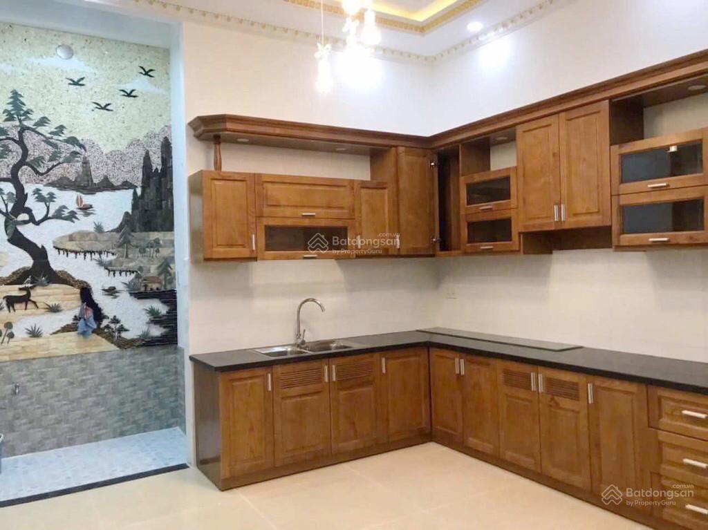 Nhà đẹp trường thọ  ga metro  xe hơi đỗ cửa  3 tầng (4.5mx14m) nhỉnh 7 tỷ