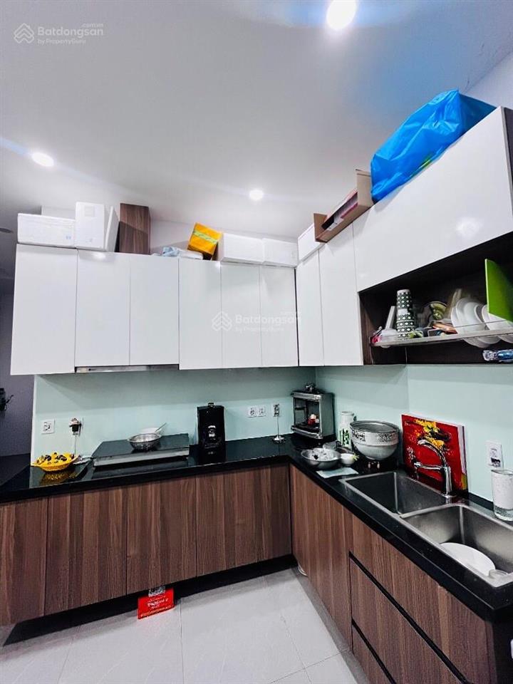 Nhà 3 tầng mặt tiền khu phân lô ga metro trường thọ  4.7x14 chỉ 10 tỷ