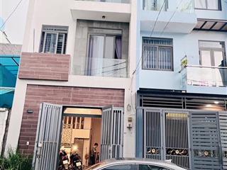 Nhà 3 tầng mặt tiền khu phân lô ga metro trường thọ  4.7x14 chỉ 10 tỷ