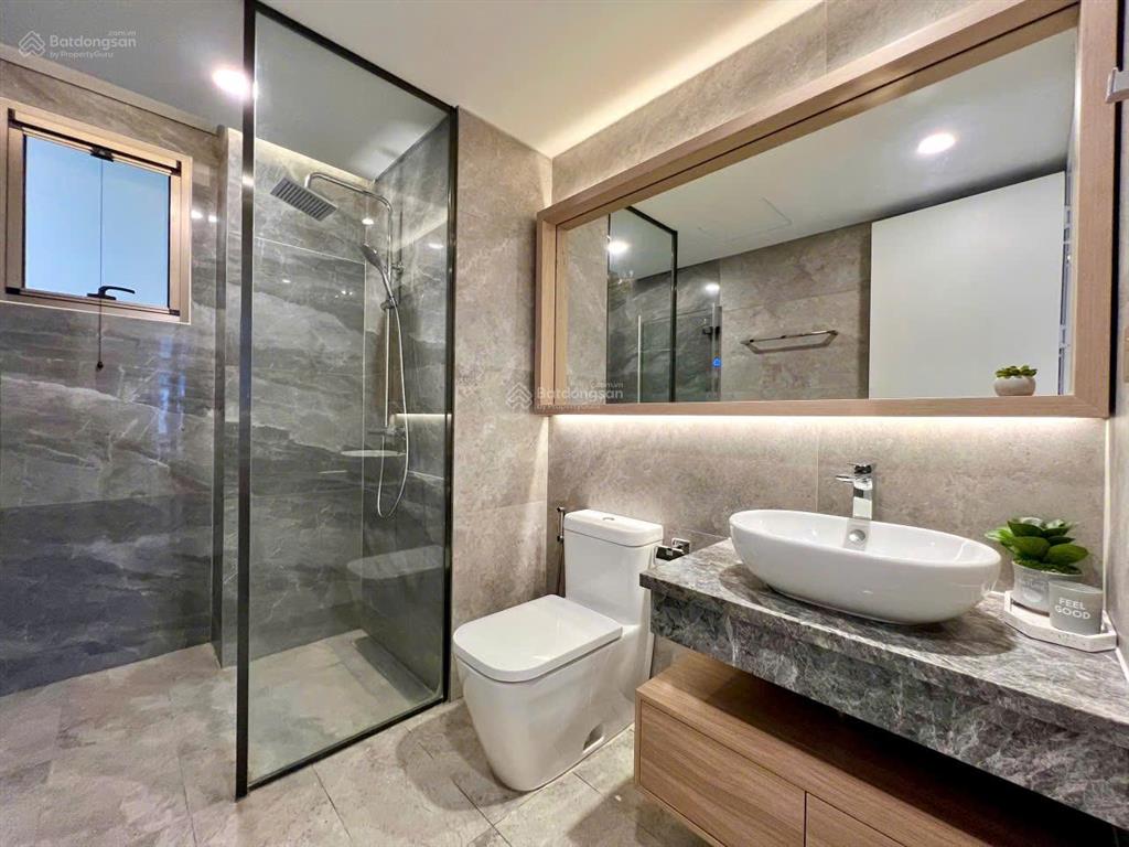 Bán gấp căn hộ saigon south giáp pmh (3pn 2wc) nhà đẹp có ôxe, full nội thất cao cấp  0911 898 ***