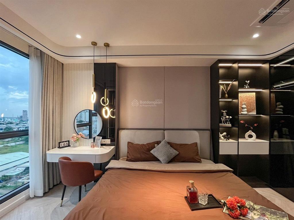 Bán gấp căn hộ saigon south giáp pmh (3pn 2wc) nhà đẹp có ôxe, full nội thất cao cấp  0911 898 ***