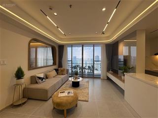 Bán gấp căn hộ sunrise giáp pmh q7 (104m2 3pn) full nội thất,nhà mới giá cực tốt 0911 898 ***